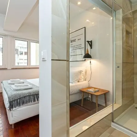 Fabulouse In The Center Of