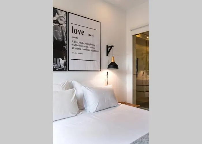 Fabulouse In The Center Of Апартаменти *